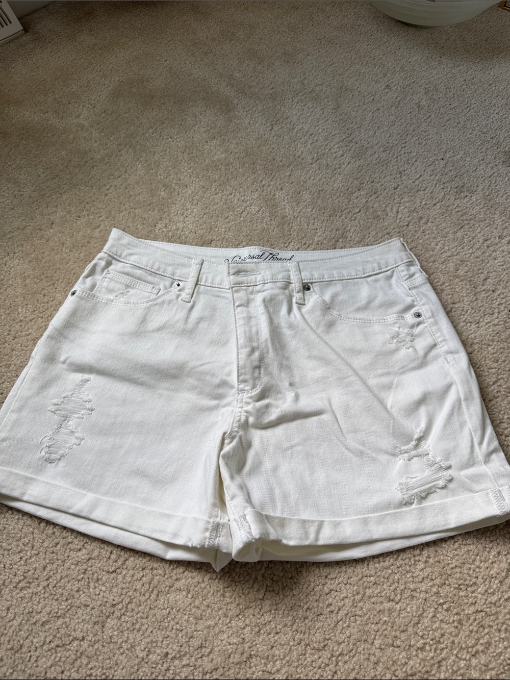 Universal Thread White Distressed Denim Jean Shorts
